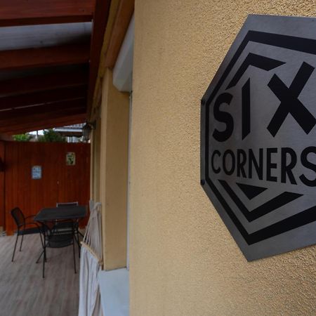 Apartament Six Corners - Sunny Corner Pécs Zewnętrze zdjęcie