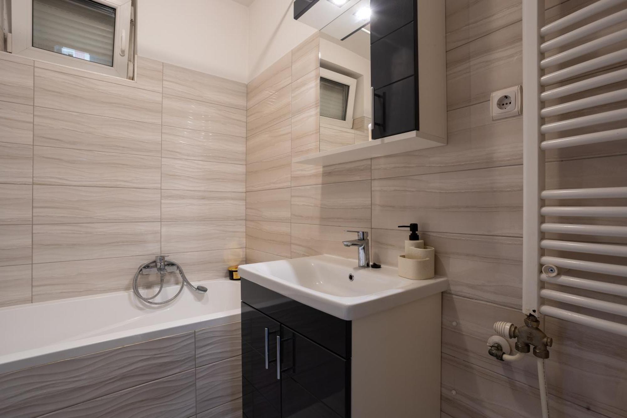 Apartament Six Corners - Sunny Corner Pécs Zewnętrze zdjęcie